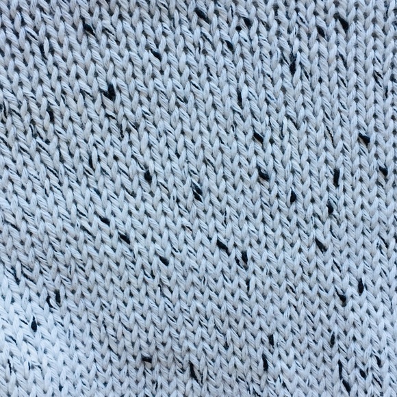 Knit wool dress - Picture 5 of 7